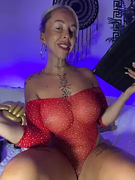 CheekyChels online show from 09-17-25, 04:20