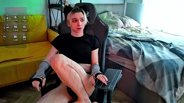 leon yuugen online show from 03-20-25, 11:05