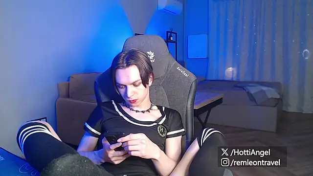 leon yuugen online show from 02-24-26, 05:36