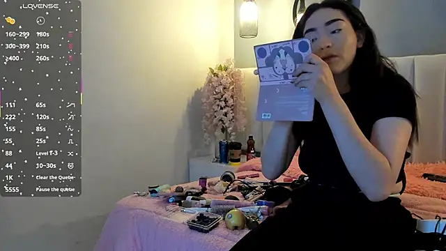 chelsea bolton  online show from 04-07-26, 12:18