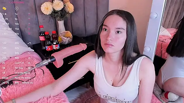 chelsea bolton  online show from 10-07-25, 01:12