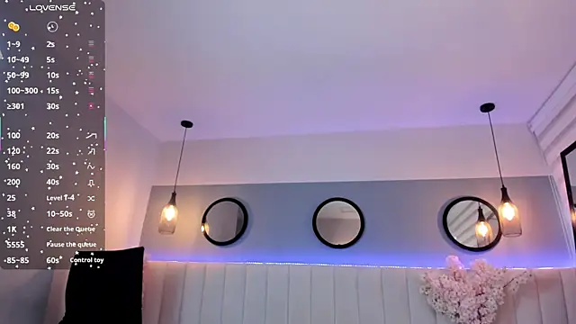 chelsea bolton  online show from 05-19-26, 01:18