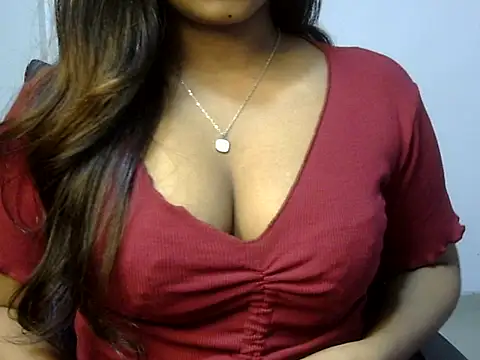 Niyaa77 online show from 10-08-25, 04:08