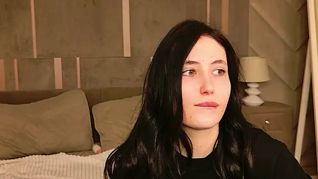 EmmaLawrens online show from 02-26-26, 10:26