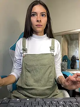 Snapshot of Aleska_Miami chatting on 03-02-26, 02:24 Aleska Miami online show from 03-02-26, 02:24