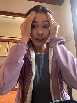 Snapshot of Aleska_Miami chatting on 09-22-25, 01:50 Aleska Miami online show from 09-22-25, 01:50