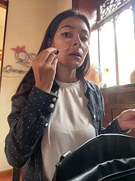 Snapshot of Aleska_Miami chatting on 02-20-26, 01:57 Aleska Miami online show from 02-20-26, 01:57