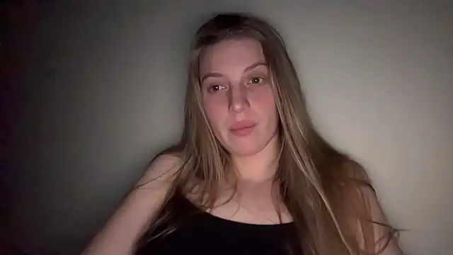 Ella-82 online show from 02-25-25, 02:26