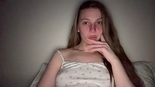 Ella-82 online show from 02-22-25, 02:50