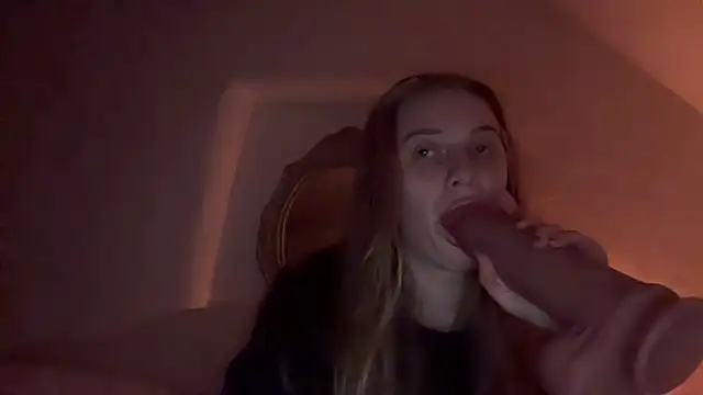 Ella-82 online show from 11-10-25, 08:25