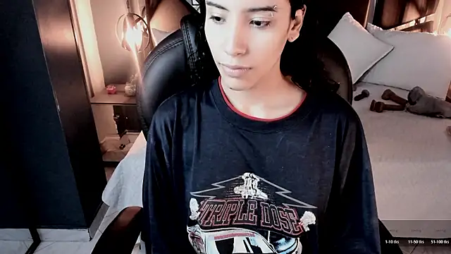 vaiolethsan   online show from 02-16-26, 08:07