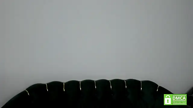 BelovedKhloee online show from 02-11-25, 07:38