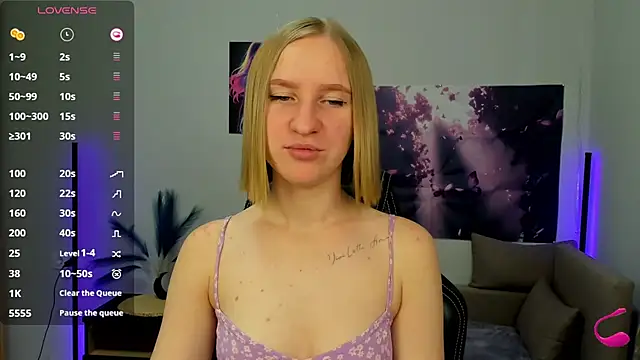 BeautyBlondy online show from 10-20-25, 12:27