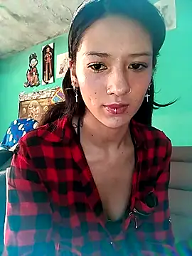 Cleo Hott online show from 11-04-25, 01:15