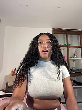 JasmineRose7 online show from 05-31-26, 11:27