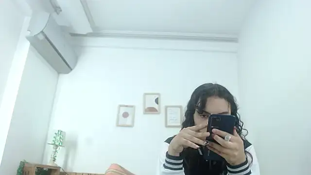 Kim Lennon online show from 03-20-25, 12:32