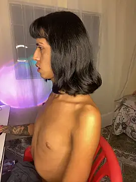 boysLittle online show from 05-07-26, 01:21