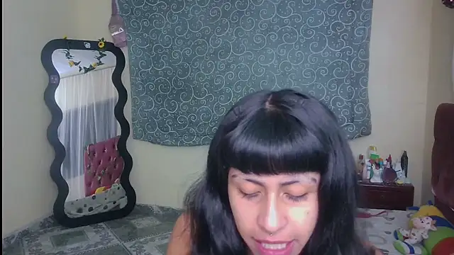 boysLittle online show from 05-28-26, 12:18