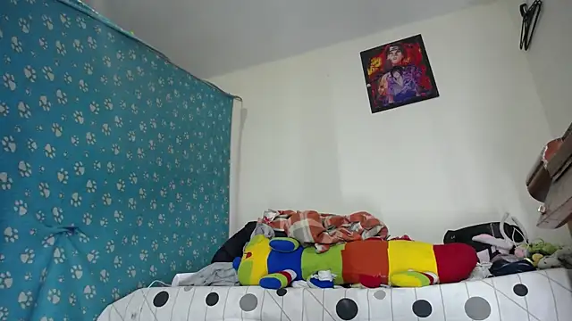 boysLittle online show from 11-13-25, 04:38