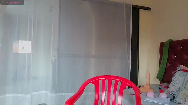 boysLittle online show from 04-14-26, 09:09