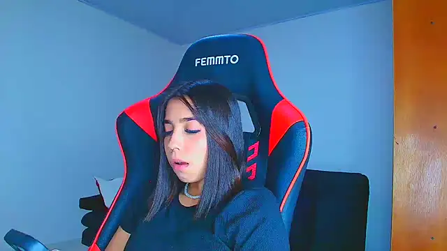 Rousse violett online show from 12-01-25, 09:04