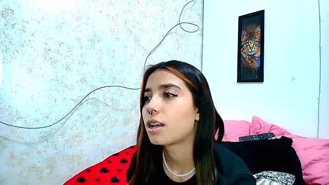 Rousse violett online show from 03-14-25, 09:32