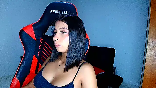 Rousse violett online show from 03-25-26, 11:47