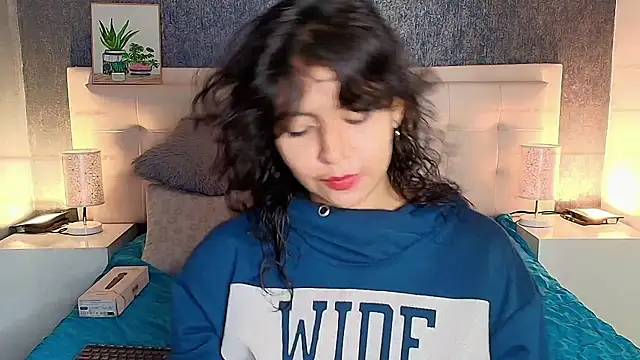 gabriela cortez online show from 02-25-25, 12:14