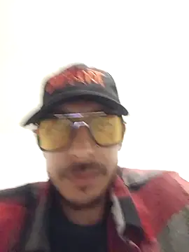Snapshot of tony-camargo chatting on 01-09-25, 02:01 tony-camargo online show from 01-09-25, 02:01