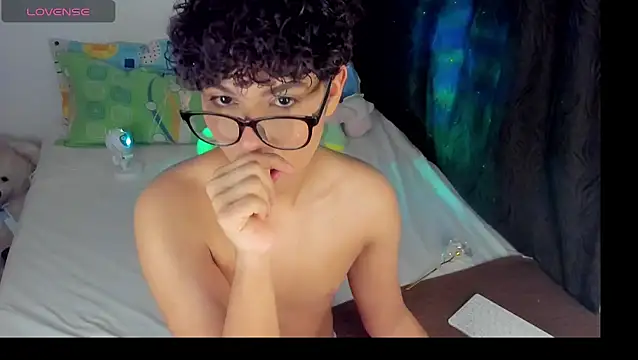 dani angels   online show from 09-18-25, 07:17