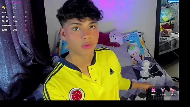 dani angels   online show from 02-21-25, 06:04