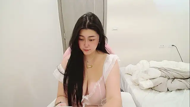 minnie9009 online show from 03-10-26, 09:24