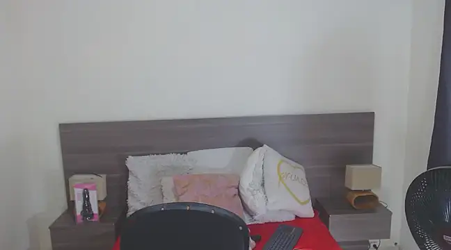 RAICHELLCOOPER1 online show from 03-17-25, 10:29