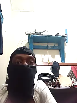 mario0212 online show from 11-05-25, 09:23