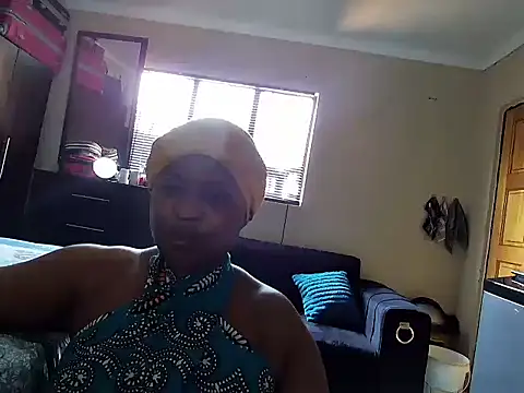 fatass2twerk225 online show from 09-22-25, 12:00