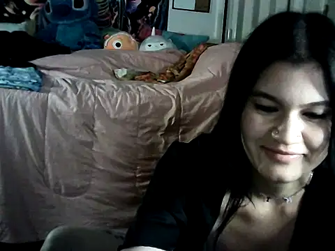 nikkikittyx3 online show from 01-24-25, 07:41