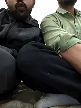 13lusty online show from 03-10-25, 05:33