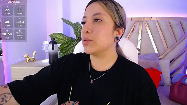 NyxAndria 1 online show from 03-18-25, 08:59