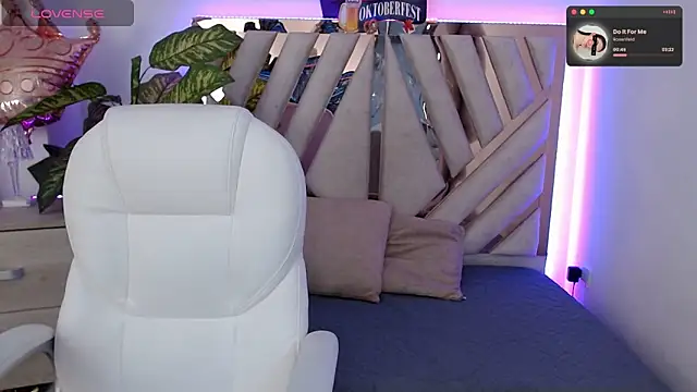 NyxAndria 1 online show from 09-22-25, 09:10