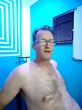 Snapshot of itsmeyes69 chatting on 01-17-25, 08:33 itsmeyes69 online show from 01-17-25, 08:33