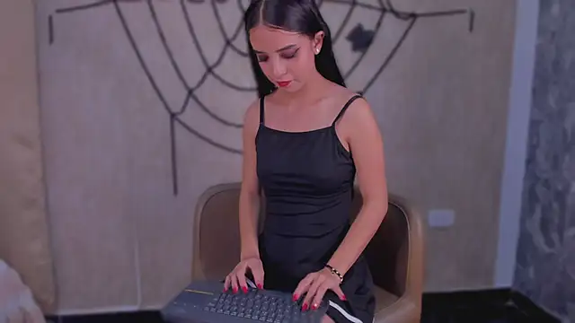 StefanyRousse online show from 10-24-25, 11:42