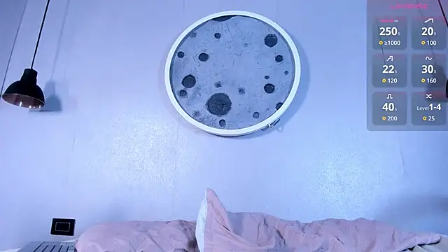 Sara conde online show from 11-23-25, 11:53