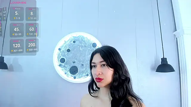 Snapshot of Sara_conde chatting on 10-14-25, 11:33 Sara conde online show from 10-14-25, 11:33