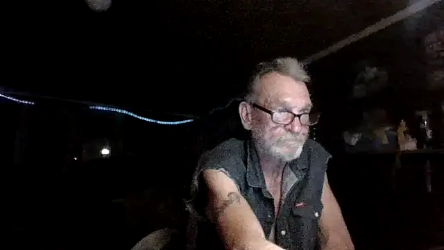 Aldick68 online show from 04-18-26, 07:44