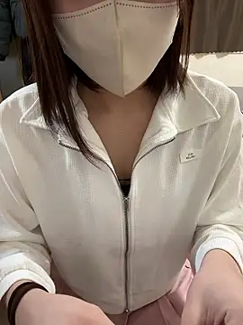 Snapshot of sakuchaaa_2525 chatting on 03-17-26, 07:06 sakuchaaa 2525 online show from 03-17-26, 07:06