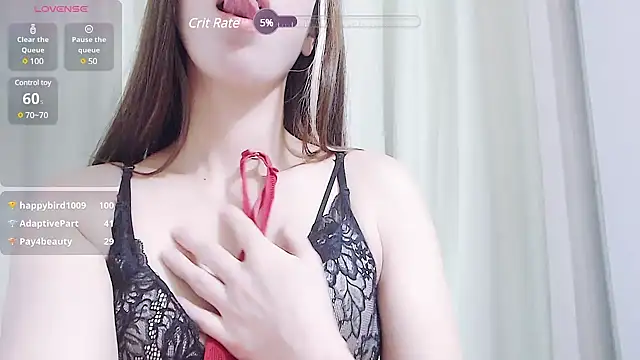 Snapshot of Susu-8 chatting on 02-27-25, 12:23 Susu-8 online show from 02-27-25, 12:23