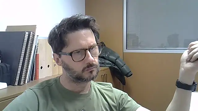 Cellino4 online show from 01-21-25, 05:20