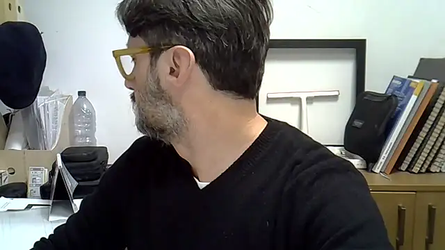 Cellino4 online show from 01-15-26, 05:38