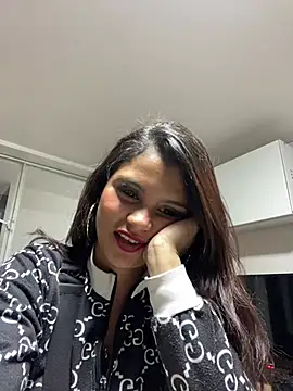 EmmySweett2 online show from 03-18-26, 01:57