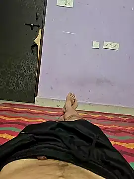 Snapshot of braveman999 chatting on 02-04-25, 07:00 braveman999 online show from 02-04-25, 07:00